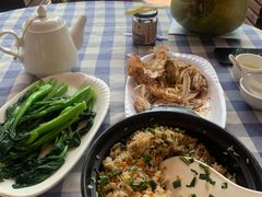 -钱大妈海鲜饭店(保利林语店)