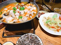 -老滇山寨•云南特色菜•地方菜•民族风情歌舞表演(金碧店)