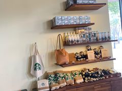 -星巴克(迪士尼小镇店)