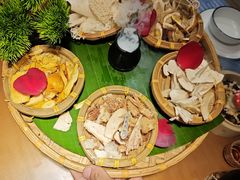 -菌彩云南野生菌火锅(万达广场店)