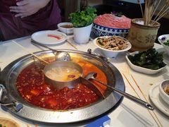 -周师兄大刀腰片火锅(磁器口直营店)