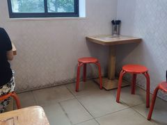 -刘老虎肉丸糊辣汤(总店)