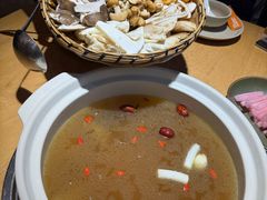 -鲜菌江湖正宗野生菌火锅