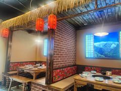 -晨皓祥人民公社铁锅炖菜(西华苑店)