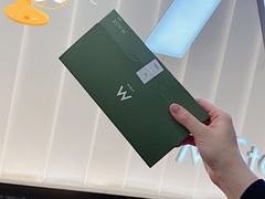 -M Stand(上海人民广场来福士店)