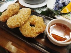 炸虾饼配泰国梅子酱-帕蓝·暹罗料理(曲阳店)