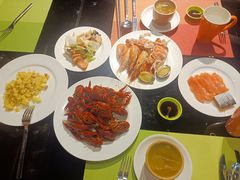 -惠州皇冠假日酒店·西餐厅·自助餐厅