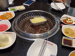 -木槿花韩式炭烤·熟成肉工坊(孙文东路店)