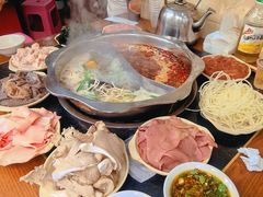 -储奇门鳝鱼火锅(总店)