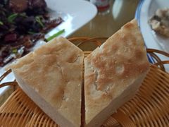 -雪野鱼头大王邢府公老店(雪野湖店)