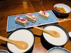-晓疆山·大美新疆菜(白玉兰广场店)