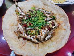 -魏四小鱼锅贴王