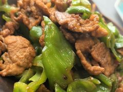 尖椒炒肉-柒园·三十年创意杭帮菜(龙湖滨江天街店)