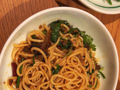 -一坐一忘云南菜(嘉里中心店)