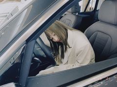 -宁波宝信宝马4S店(江北日湖店)