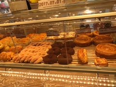 -好利来(靖江路店)