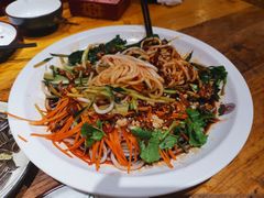 -老滇山寨•云南特色菜•地方菜•民族风情歌舞表演(金碧店)