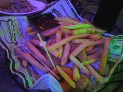 -UP嘻哈酒吧(粉巢店)
