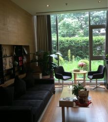 -CARR SALON