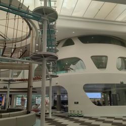 -MINI MARS 移动的空间站乐园·餐饮·派对(浦东金桥店)