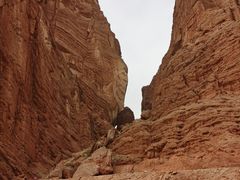 -天山神秘大峡谷