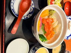 -小山日本料理(兴业太古汇店)