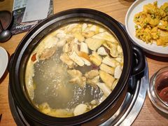 -一朵菌·野生菌探索家火锅(南亚店)