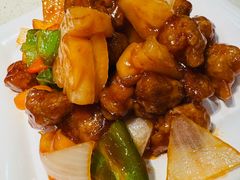 菠萝咕噜肉-香港新发烧腊茶餐厅(水围店)