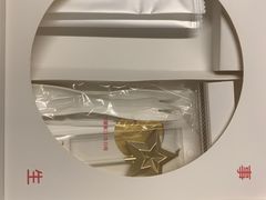 -花花卷卷·鲜食蛋糕(静安久光百货店)