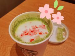 樱花草莓茶拿铁-星巴克(重庆上海城店)