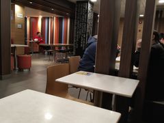 大堂-麦当劳(乳山路店)