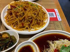 酸辣土豆丝-姥姥家春饼店(佳亿时尚广场店)