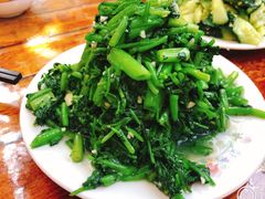 -何适山庄 ·可团建(水长城P2停车场店)