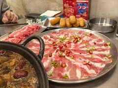 -鹿鸣山草本茶香火锅(园西路店)