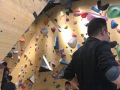 -Upper Climbing Gym 攀岩(华侨城店)
