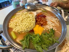 -富乐满 炸鸡&韩国料理 불로만(虹泉路店)
