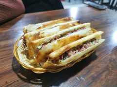 -河间府驴肉火烧(公园路店)