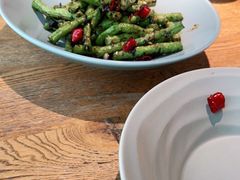 -蜜桃餐厅·伴山(湖滨商业街店)