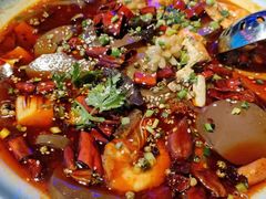 -粉墨特色菜·烧烤音乐酒馆