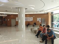 -美年大健康·体检中心(江岸分院)