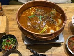 -游园觅食记夜市·小龙虾大排档