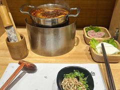 -独食火锅·半米屋台(直营总店)