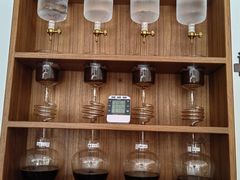 -Line 咖啡(石厦花园店)