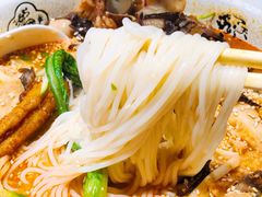 大骨螺蛳粉-螺大骨(琅西店)