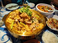 -川流不息·地道川菜·小龙虾(新松江路店)