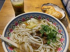 十年经典牛肉粉-鑫花溪牛肉米粉(人民广场店)