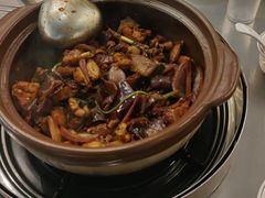 -胡须佬鸡煲四季火锅店(石厦西村直营店)