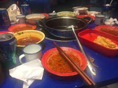 -马路边边火锅串串(观前街店)