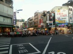 android_upload_pic-六合夜市