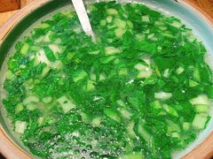 每日炖汤-辛香汇(飞洲店)